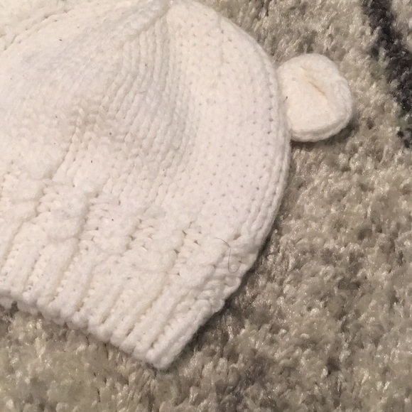 🦋FREE SHIP $50🦋 Baby Knit Hat 0-3 - Picture 2 of 5